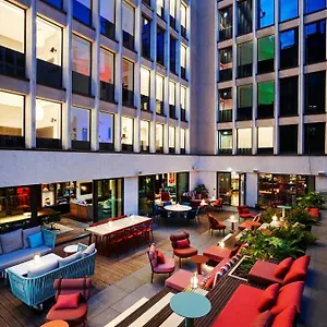 فندق Citizenm Champs-elysees, باريس
