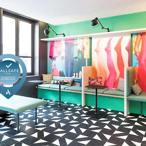 Ibis Styles Gare Saint Lazare פריז
