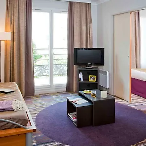Adagio Buttes Chaumont Apartmanhotel